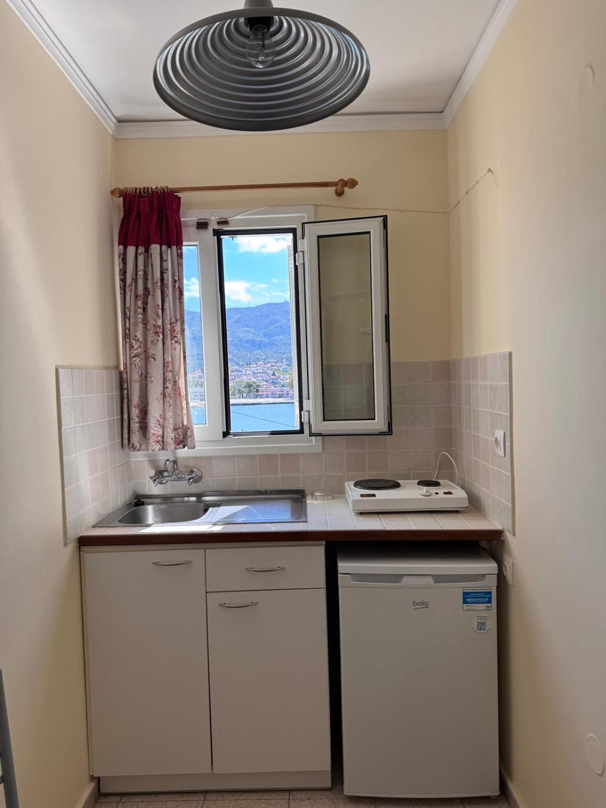 Matrona Apartments Pórosz Kültér fotó